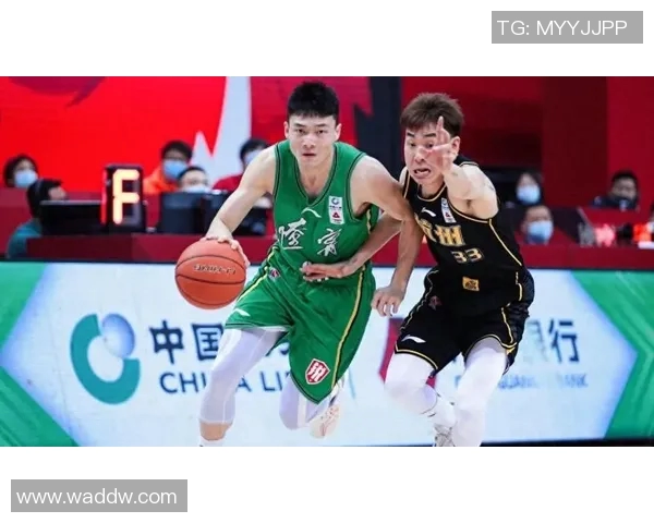 辽宁男篮主场击败广东男篮，取得四连胜，韦伯得分32分成最佳球员